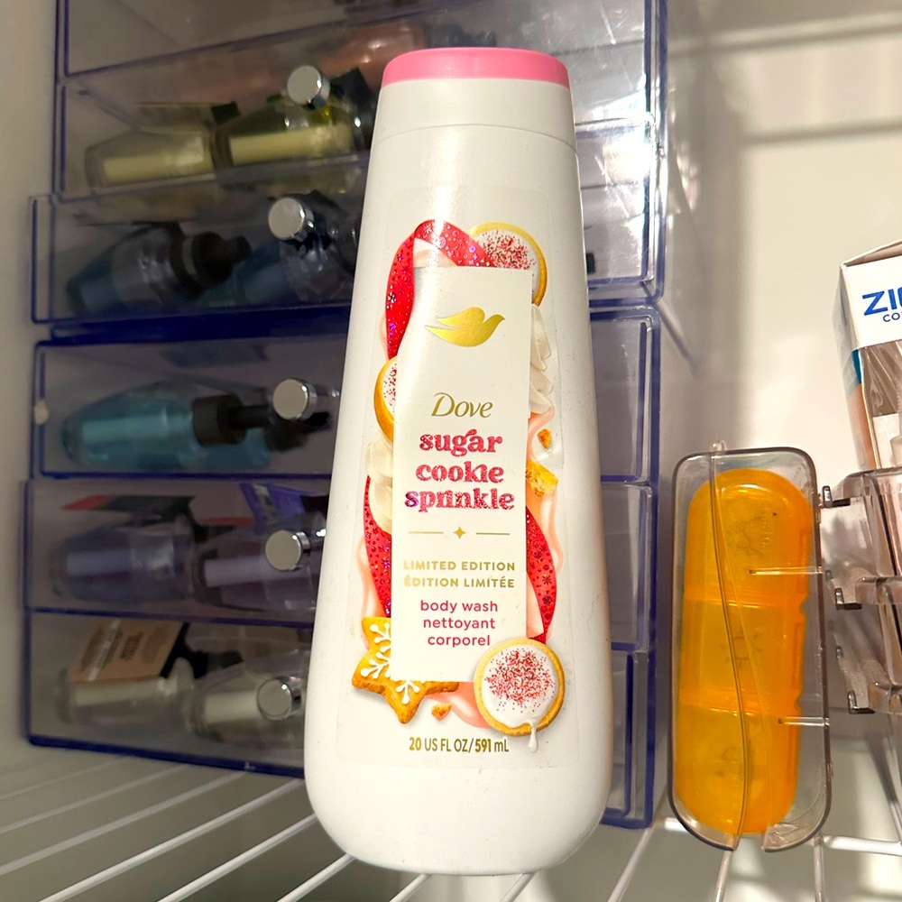 NEW Dove Sugar Cookie Sprinkle body wash